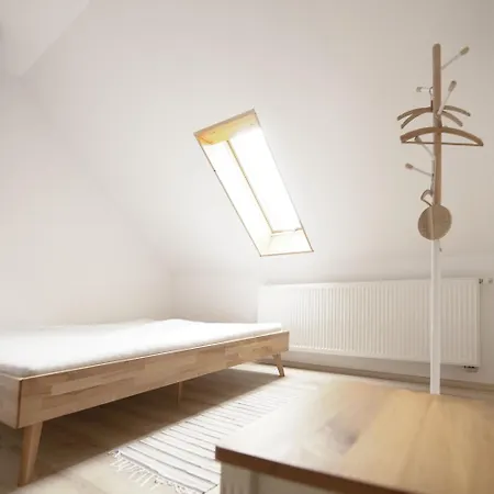 Landnest * Suhl